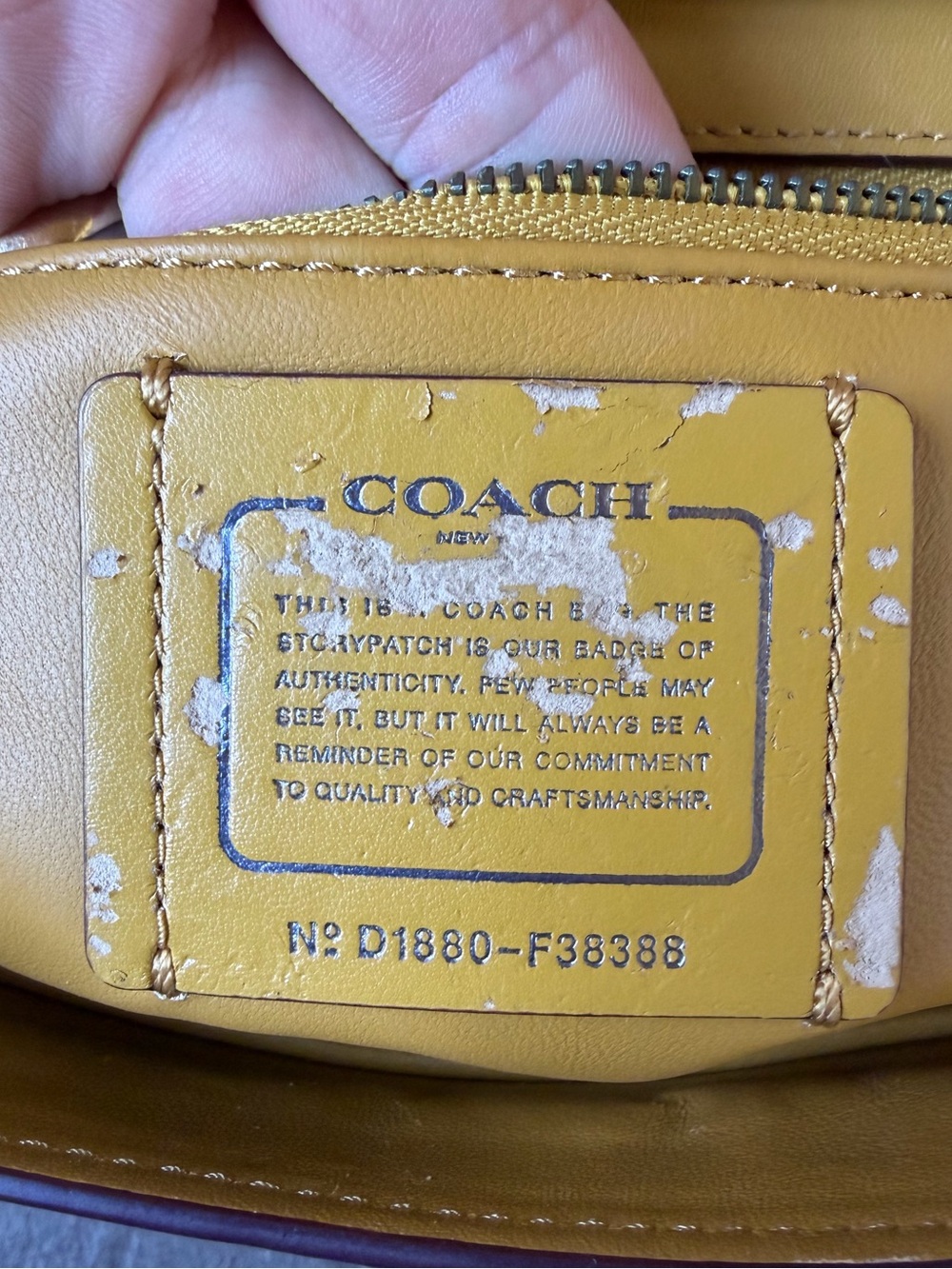 COACH leather top handle shoulder/handbag - Picture 5 of 5